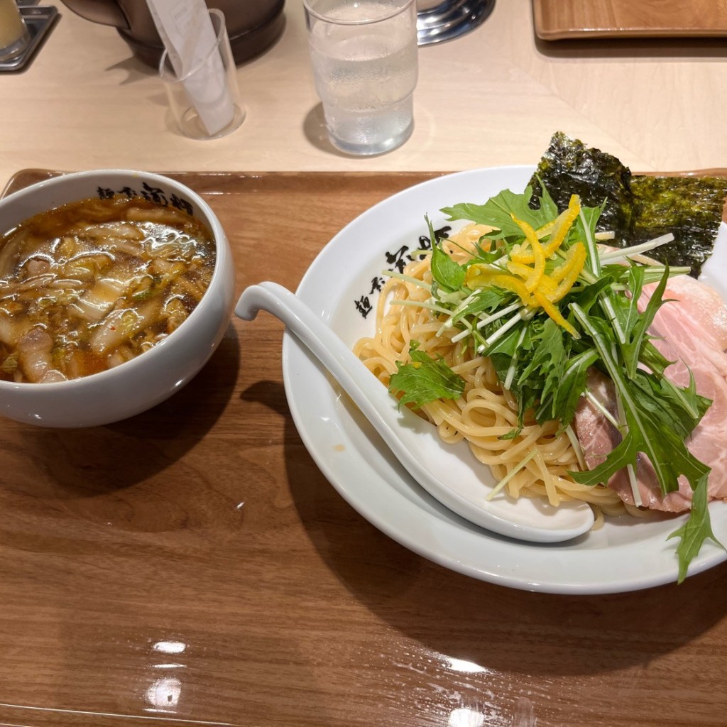 FUJI山のグルメ記録帳さんが投稿した道頓堀ラーメン専門店のお店麺屋 道頓 道頓堀本店/メンヤ ドウトミ ドウトンボリホンテンの写真