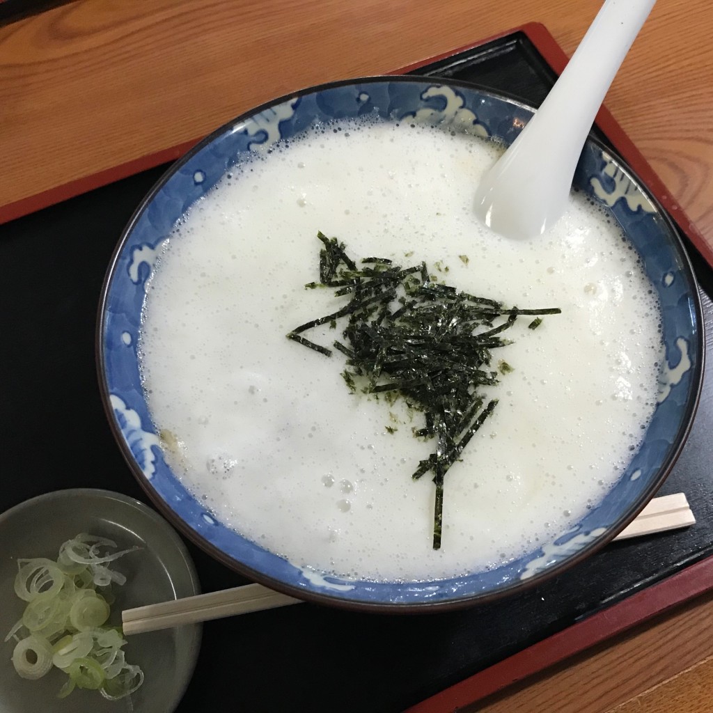 ユーザーが投稿したやまかけ蕎麦の写真 - 実際訪問したユーザーが直接撮影して投稿した長須賀そば手打ちそば くわまの写真