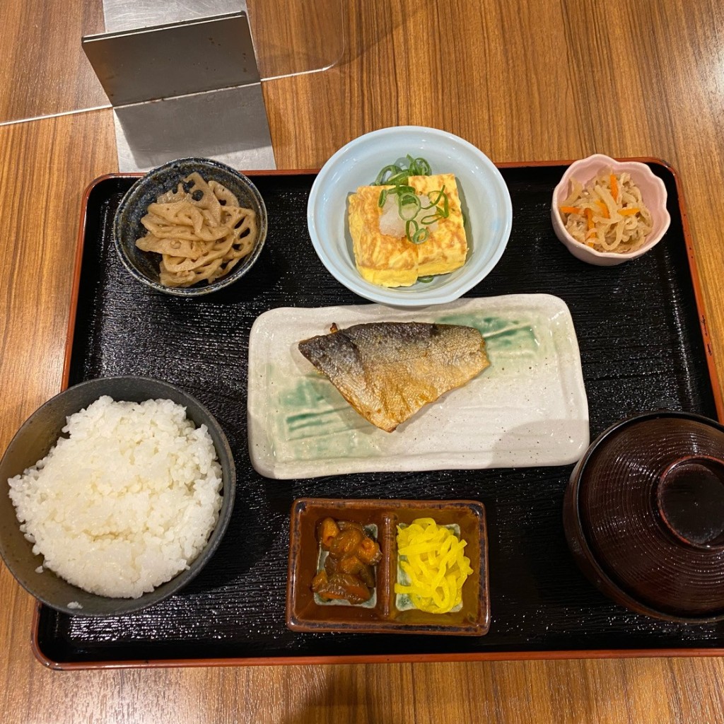 でまっちゃんさんが投稿した浜町郷土料理のお店湖の駅 浜大津店/ウミノエキの写真