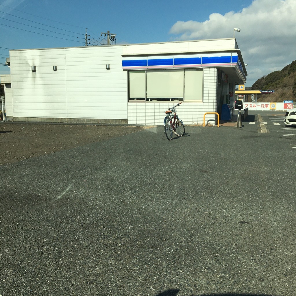 実際訪問したユーザーが直接撮影して投稿した松山町コンビニエンスストアローソン 松橋バイパスの写真