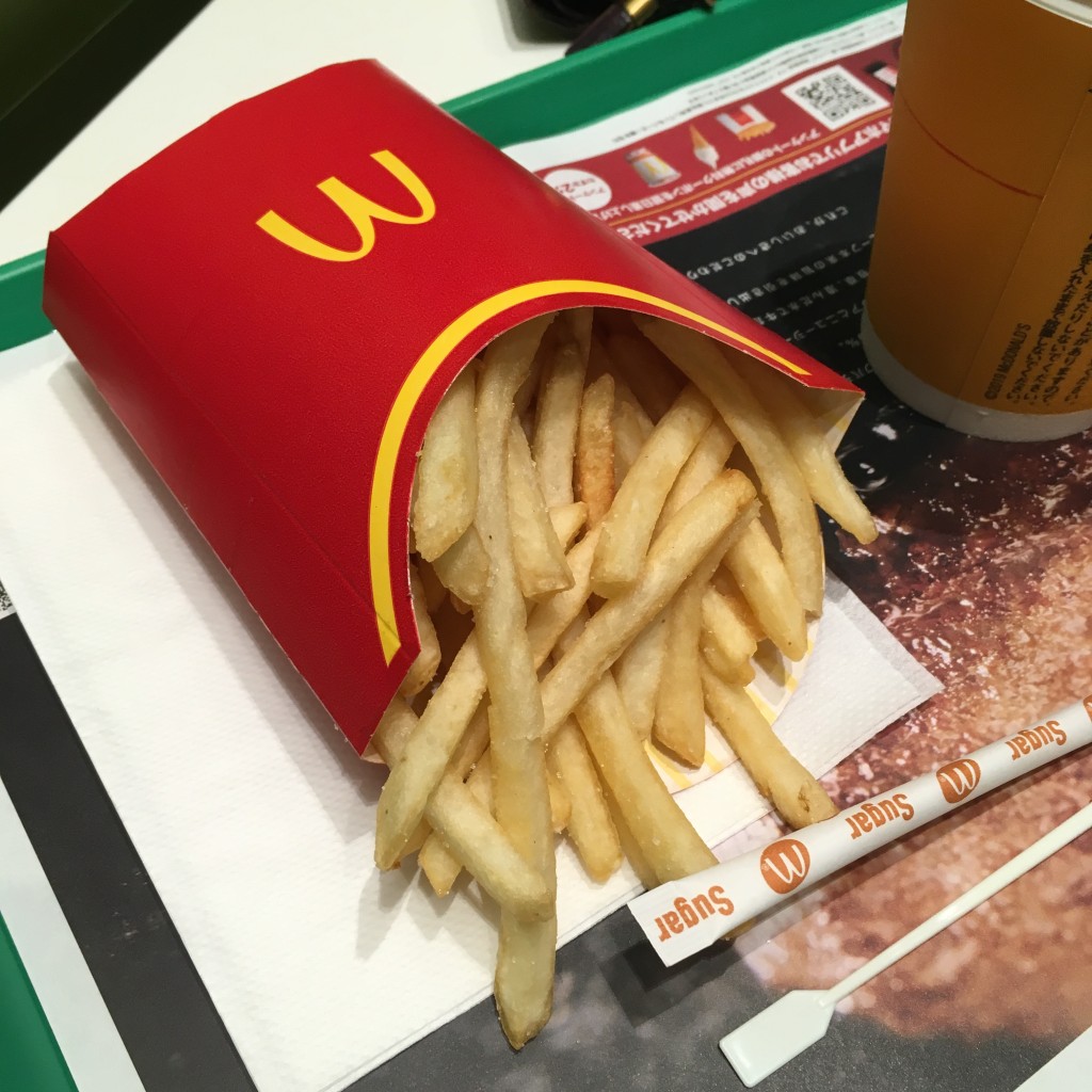 ユーザーが投稿したマックフライポテトの写真 - 実際訪問したユーザーが直接撮影して投稿した六本木ファーストフードマクドナルド 六本木ヒルズ店の写真