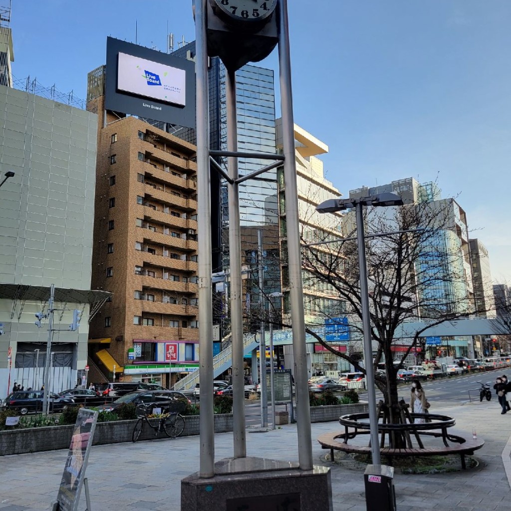 実際訪問したユーザーが直接撮影して投稿した北青山地域名所外苑前交差点時計塔 我が街 青山の写真