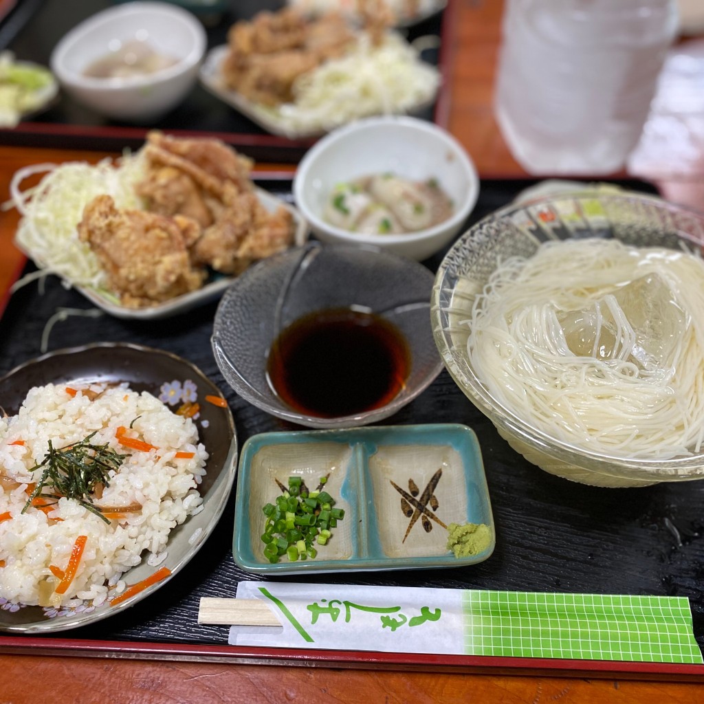 実際訪問したユーザーが直接撮影して投稿した財部町下財部定食屋光鶴家の写真