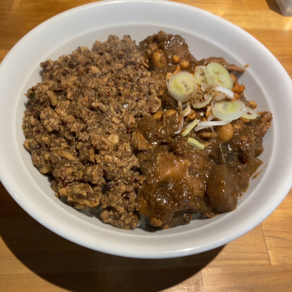 [通りすがりに食べたくなる大阪スパイカレーのお店]をテーマに、LINE PLACEのユーザーkitahamaさんがおすすめするグルメ店リストの代表写真