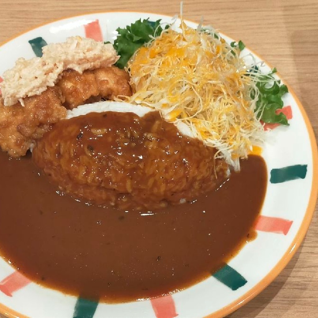 ユーザーが投稿したチキン南蛮カレーの写真 - 実際訪問したユーザーが直接撮影して投稿した春日鶏料理宮崎チキン南蛮 ogataの写真