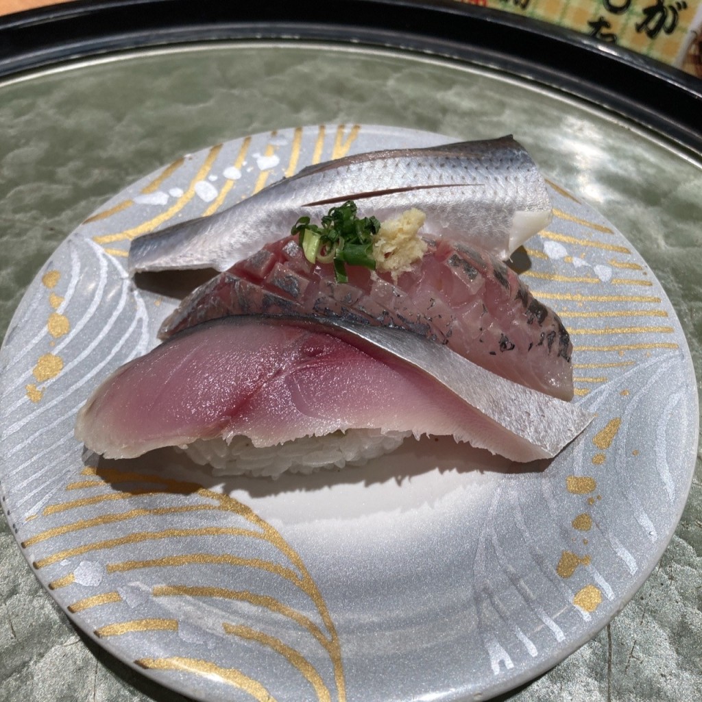 ユーザーが投稿した地魚食べ比べの写真 - 実際訪問したユーザーが直接撮影して投稿した広場回転寿司丸藤の写真