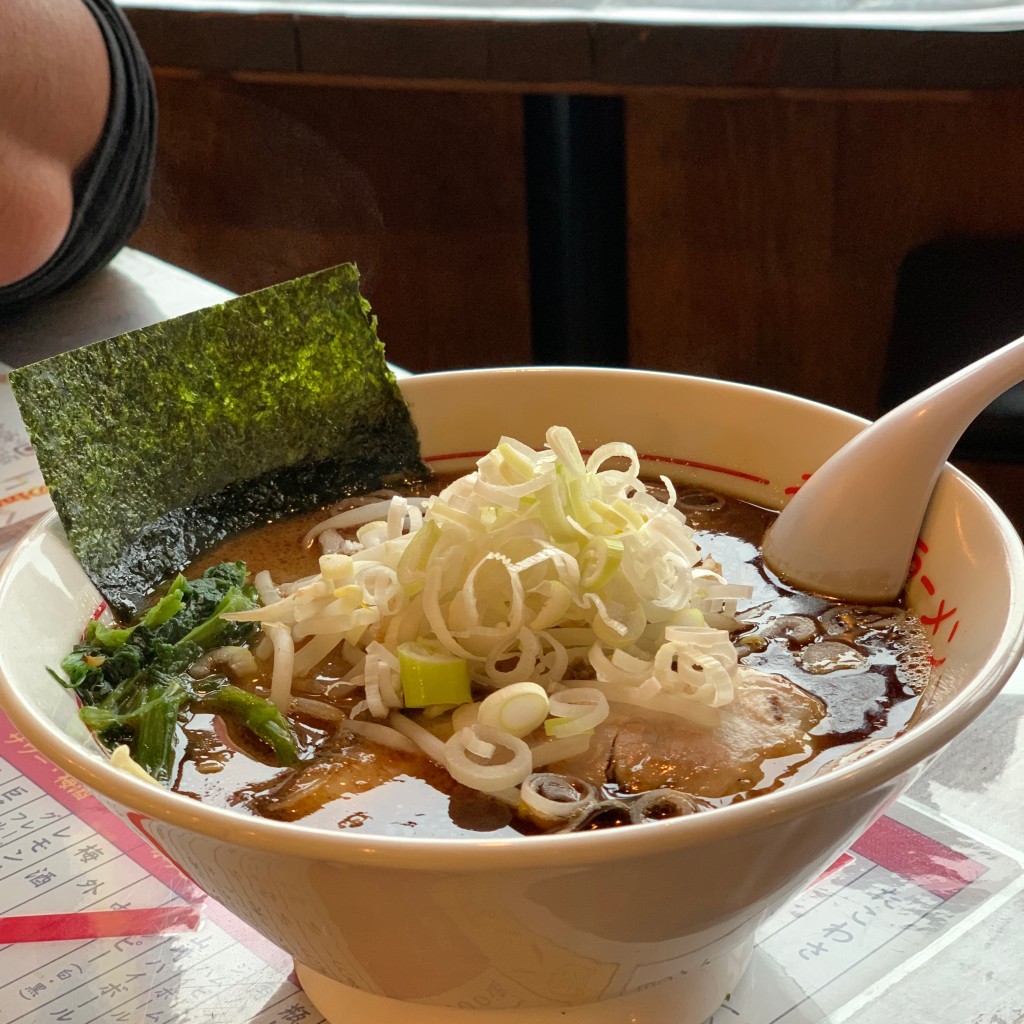 ユーザーが投稿した黒うまいラーメンの写真 - 実際訪問したユーザーが直接撮影して投稿した上多賀ラーメン専門店松福 長浜海岸店の写真