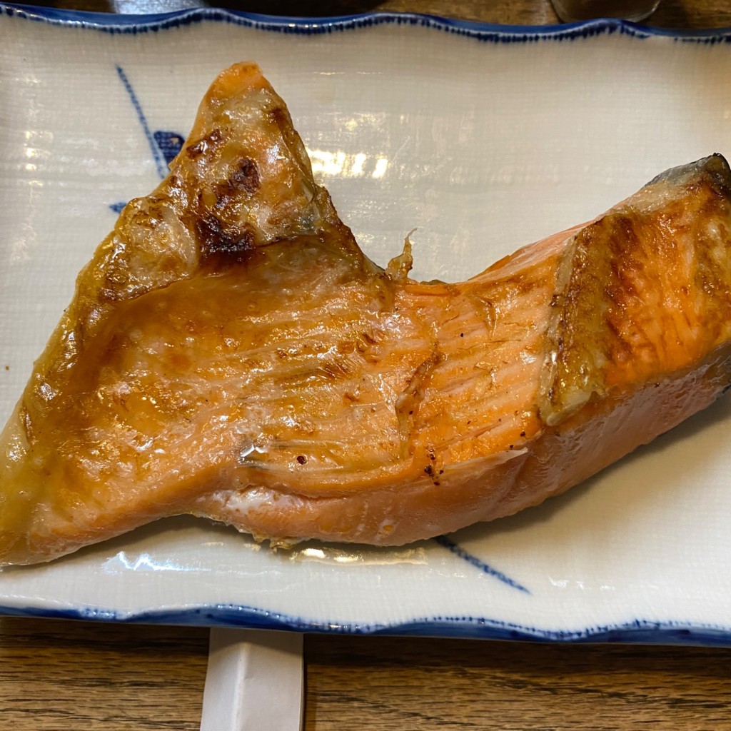 実際訪問したユーザーが直接撮影して投稿した新和西洋料理居酒屋かおるの写真