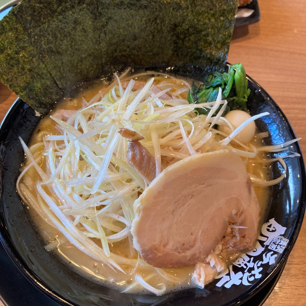 ユーザーが投稿したネギラーメンの写真 - 実際訪問したユーザーが直接撮影して投稿した中野西ラーメン専門店町田商店 伊丹中野店の写真