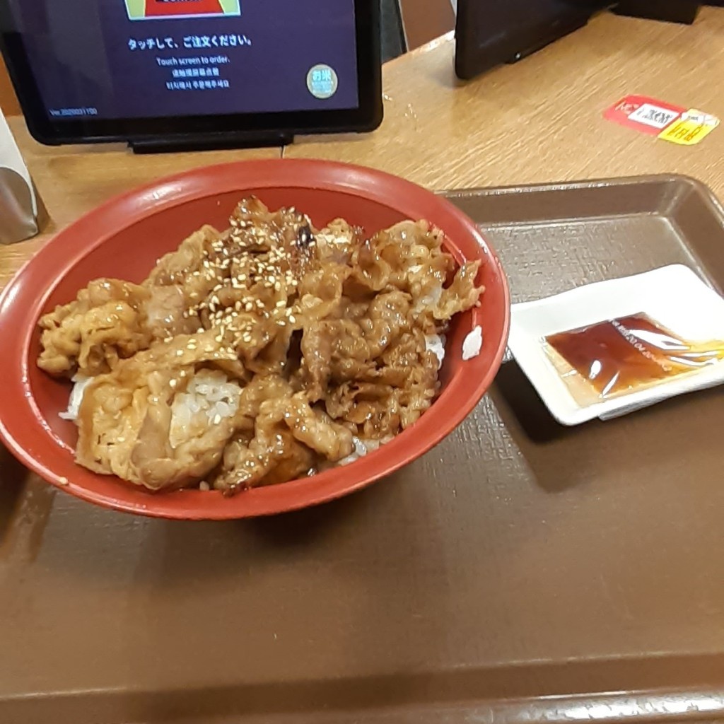 ユーザーが投稿した牛カルビ焼丼の写真 - 実際訪問したユーザーが直接撮影して投稿した難波牛丼すき家 なんば楽座店の写真