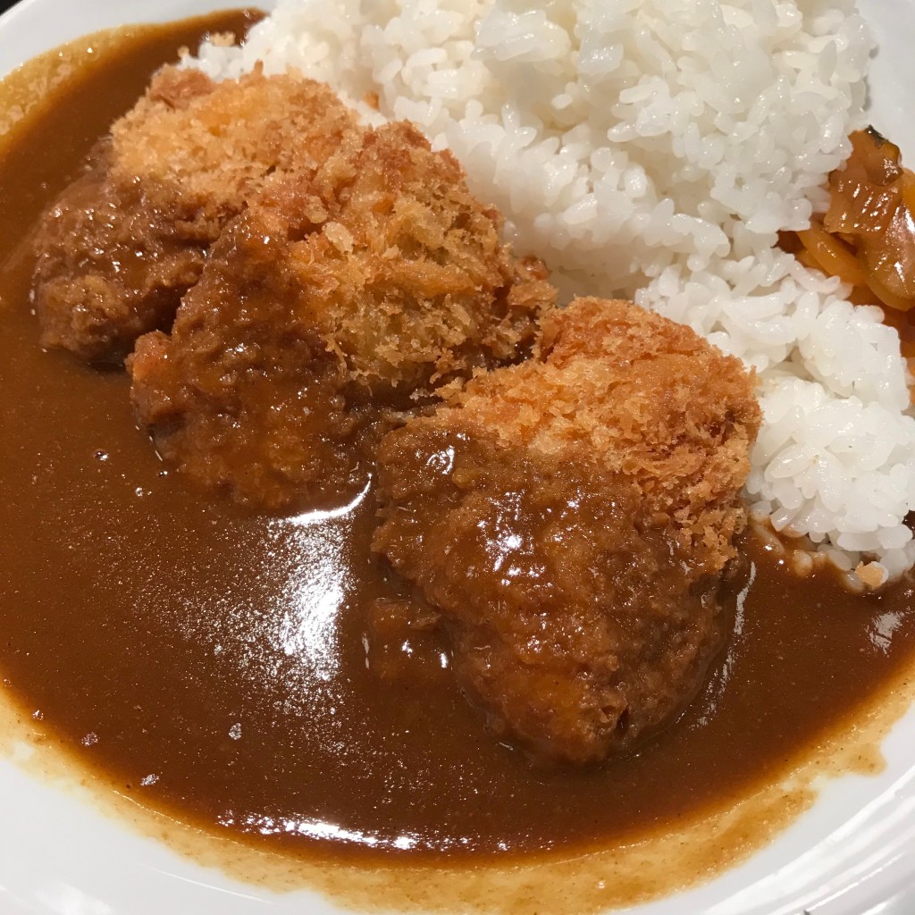 ユーザーが投稿したカレーライスの写真 - 実際訪問したユーザーが直接撮影して投稿した八重洲焼鳥テング酒場 八重洲一丁目店の写真