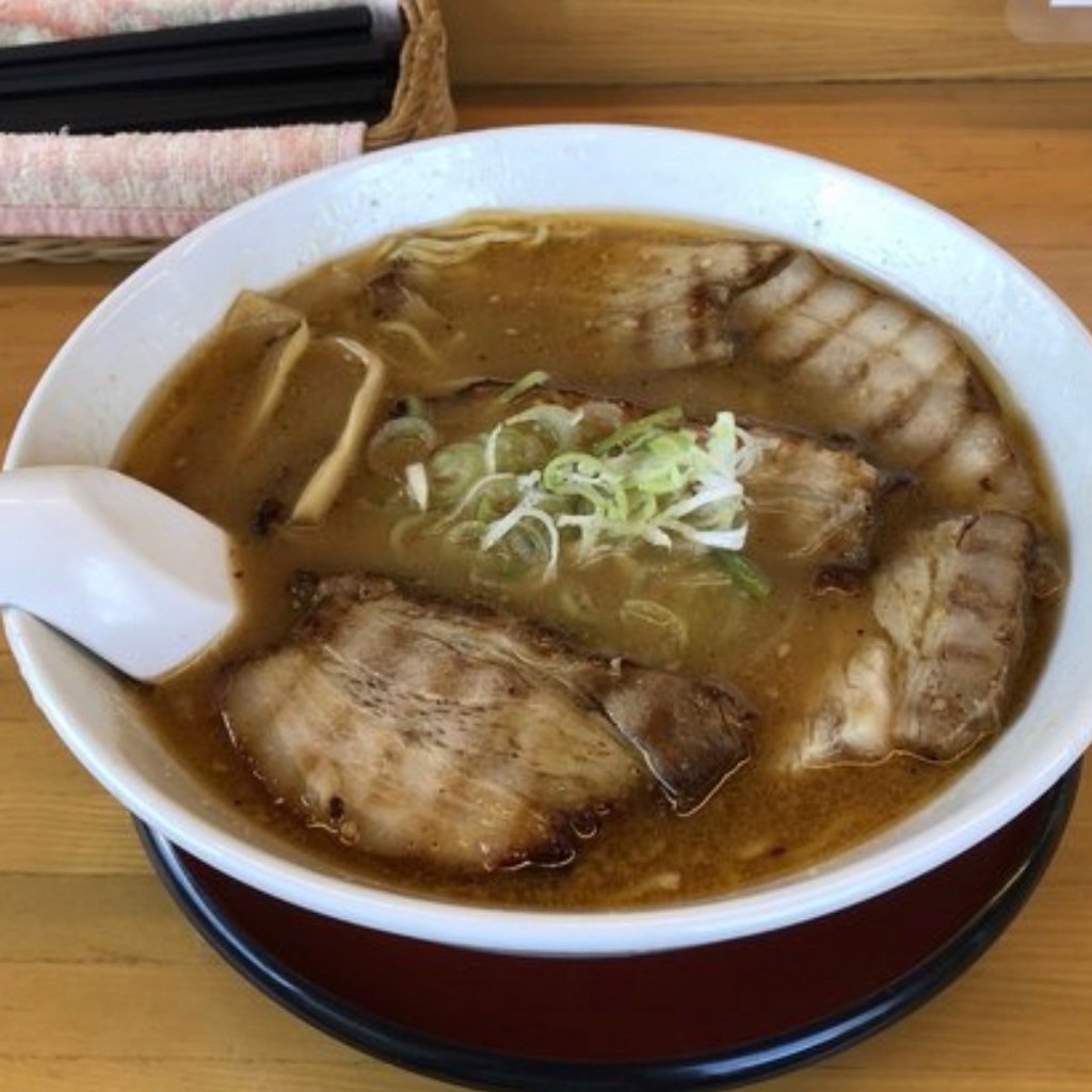 実際訪問したユーザーが直接撮影して投稿した緑町ラーメン / つけ麺ラーメン かまじいの写真