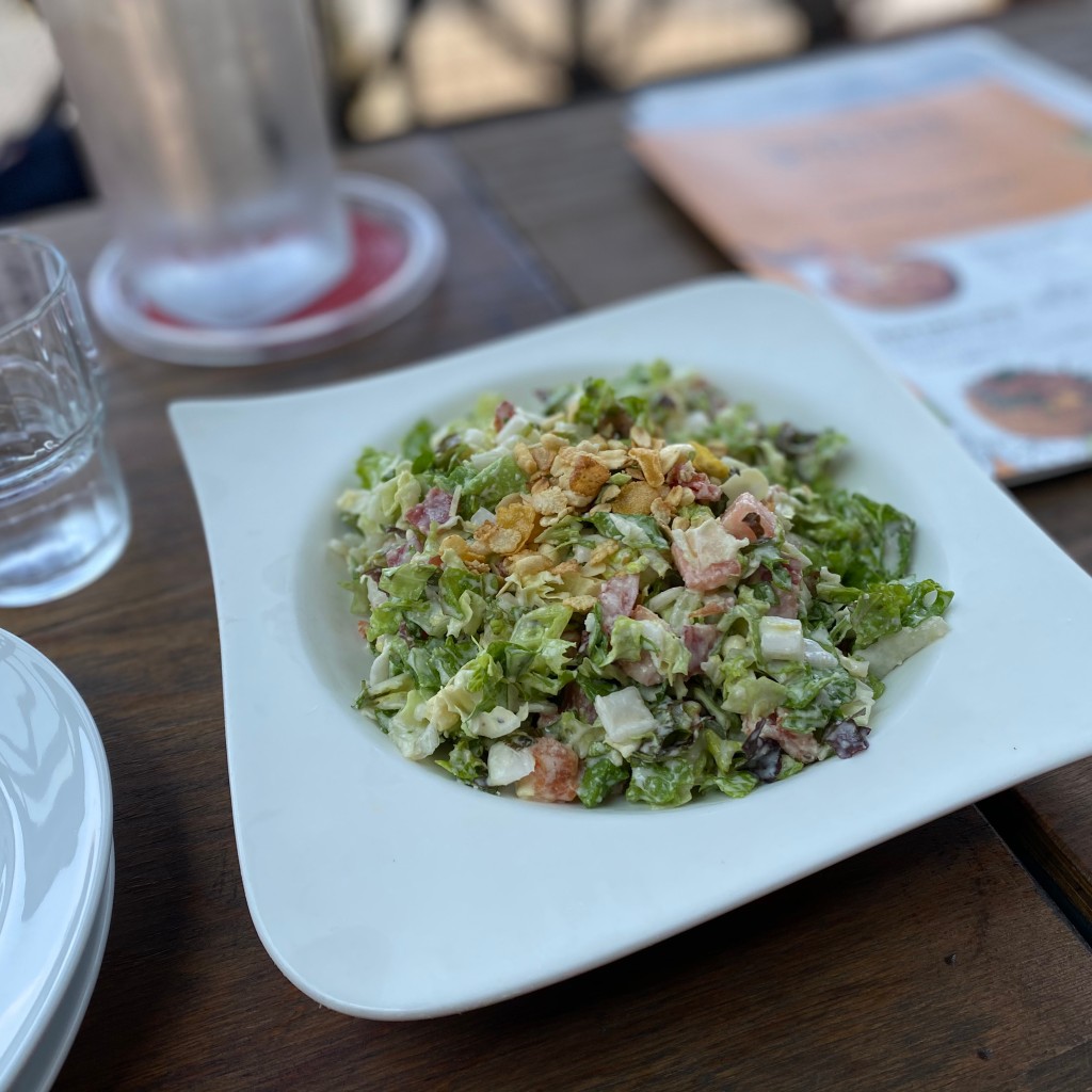 ユーザーが投稿したパルミジャーノシーザーLunchの写真 - 実際訪問したユーザーが直接撮影して投稿した新港肉料理ブッチャー・リパブリック 横浜赤レンガの写真