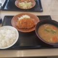 とん汁定食(ロースカツ) - 実際訪問したユーザーが直接撮影して投稿した法木作とんかつかつや 千葉君津店の写真のメニュー情報