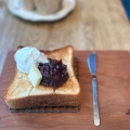 実際訪問したユーザーが直接撮影して投稿した杁ケ池ベーカリー天然酵母の食パン専門店 つばめパン&Milk 杁ヶ池公園店の写真