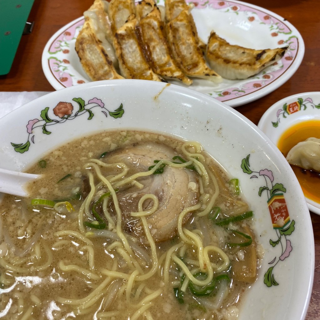 ユーザーが投稿した餃子王将ラーメンの写真 - 実際訪問したユーザーが直接撮影して投稿した芥川町餃子餃子の王将 JR高槻店の写真