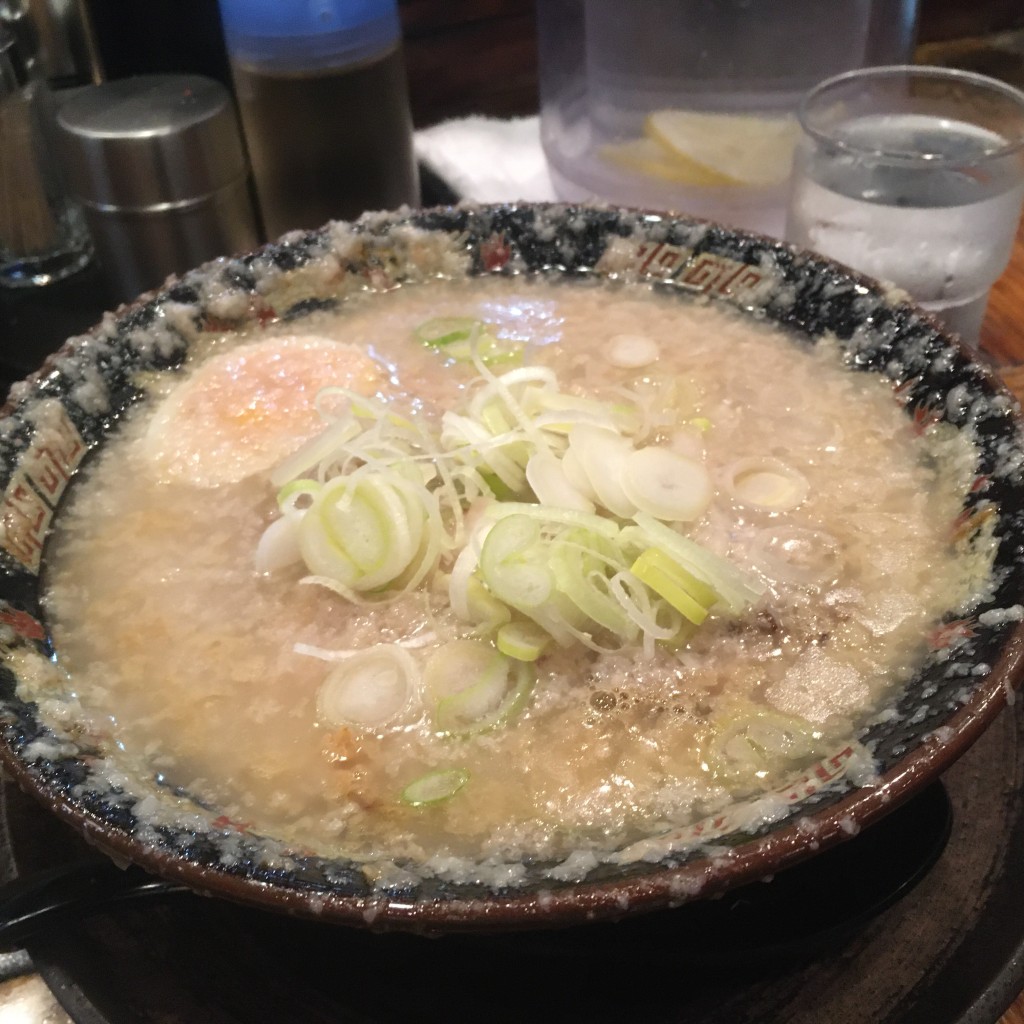 ユーザーが投稿したラーメン 脂多めの写真 - 実際訪問したユーザーが直接撮影して投稿した大崎ラーメン / つけ麺らーめん 平太周 五反田本店の写真