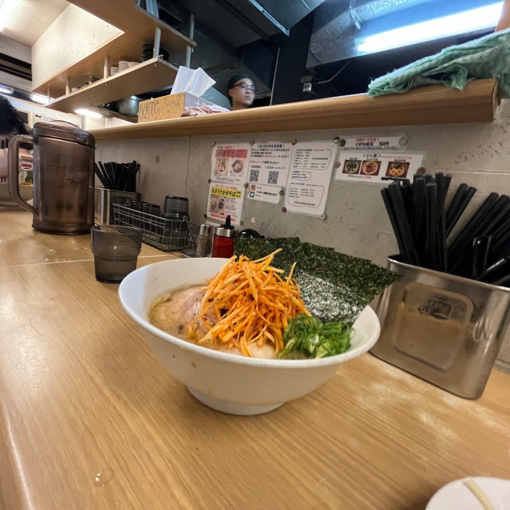 実際訪問したユーザーが直接撮影して投稿した高円寺南ラーメン専門店まろやか豚骨醤油ラーメン あいはらやの写真