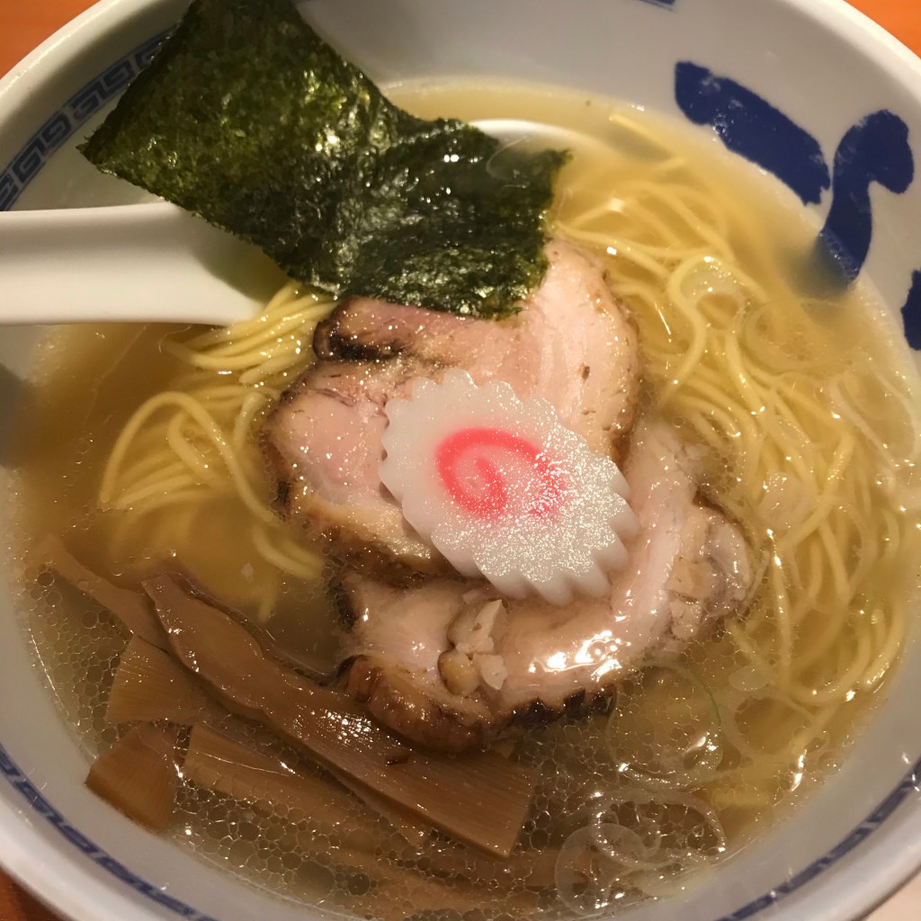 ユーザーが投稿した塩らぁ麺の写真 - 実際訪問したユーザーが直接撮影して投稿した布田ラーメン / つけ麺たけちゃんにぼしらーめんの写真