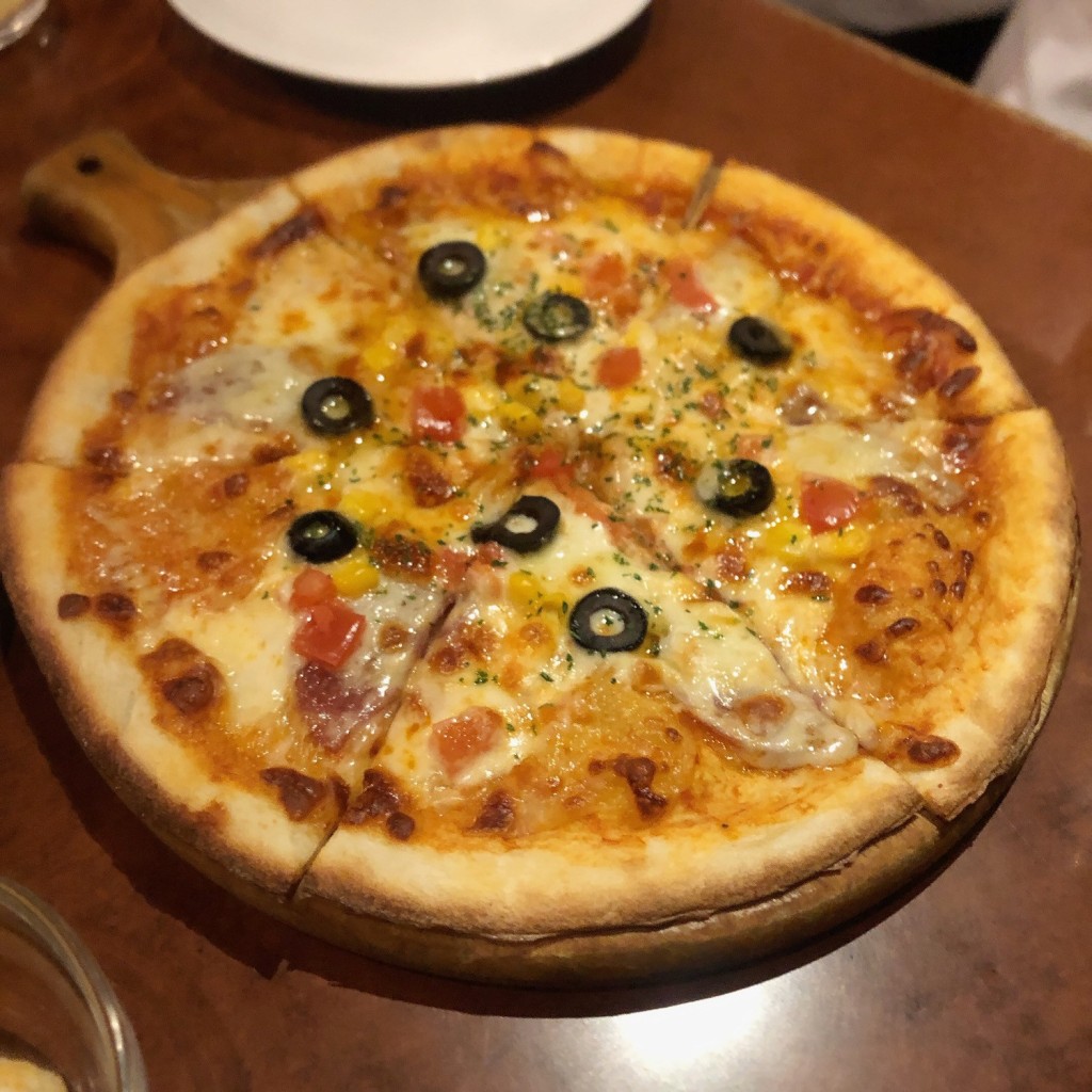 ユーザーが投稿したミックスピザの写真 - 実際訪問したユーザーが直接撮影して投稿した新横浜バー横浜ハイボールの写真