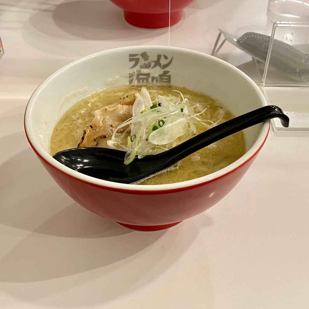 red_panda_kunさんが投稿した下臼井ラーメン / つけ麺のお店ラーメン海鳴 福岡空港店/ラーメンウナリクウコウテンの写真