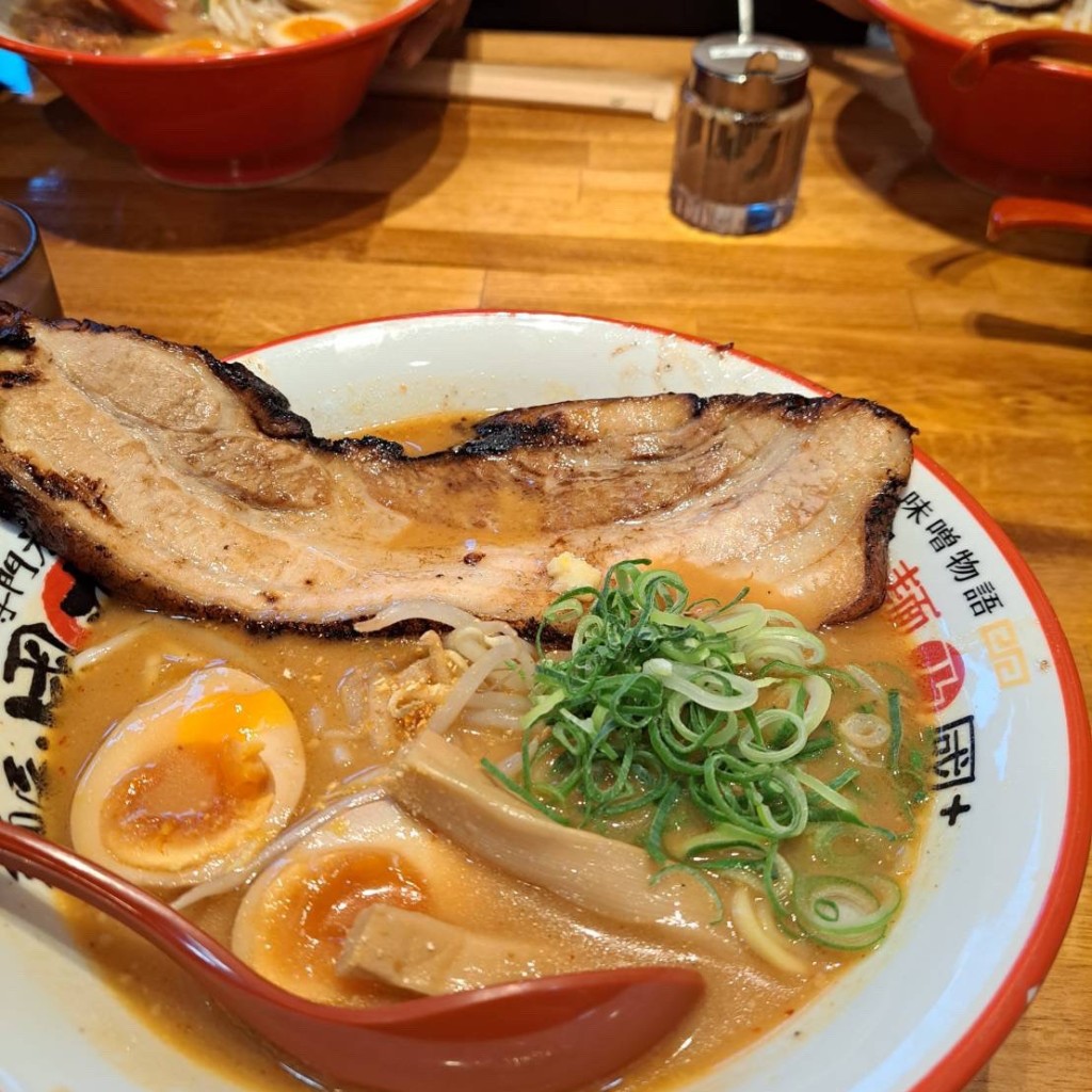 ユーザーが投稿したみそ男気ラーメンの写真 - 実際訪問したユーザーが直接撮影して投稿した西大井ラーメン専門店麺屋・國丸。 藤井寺店の写真