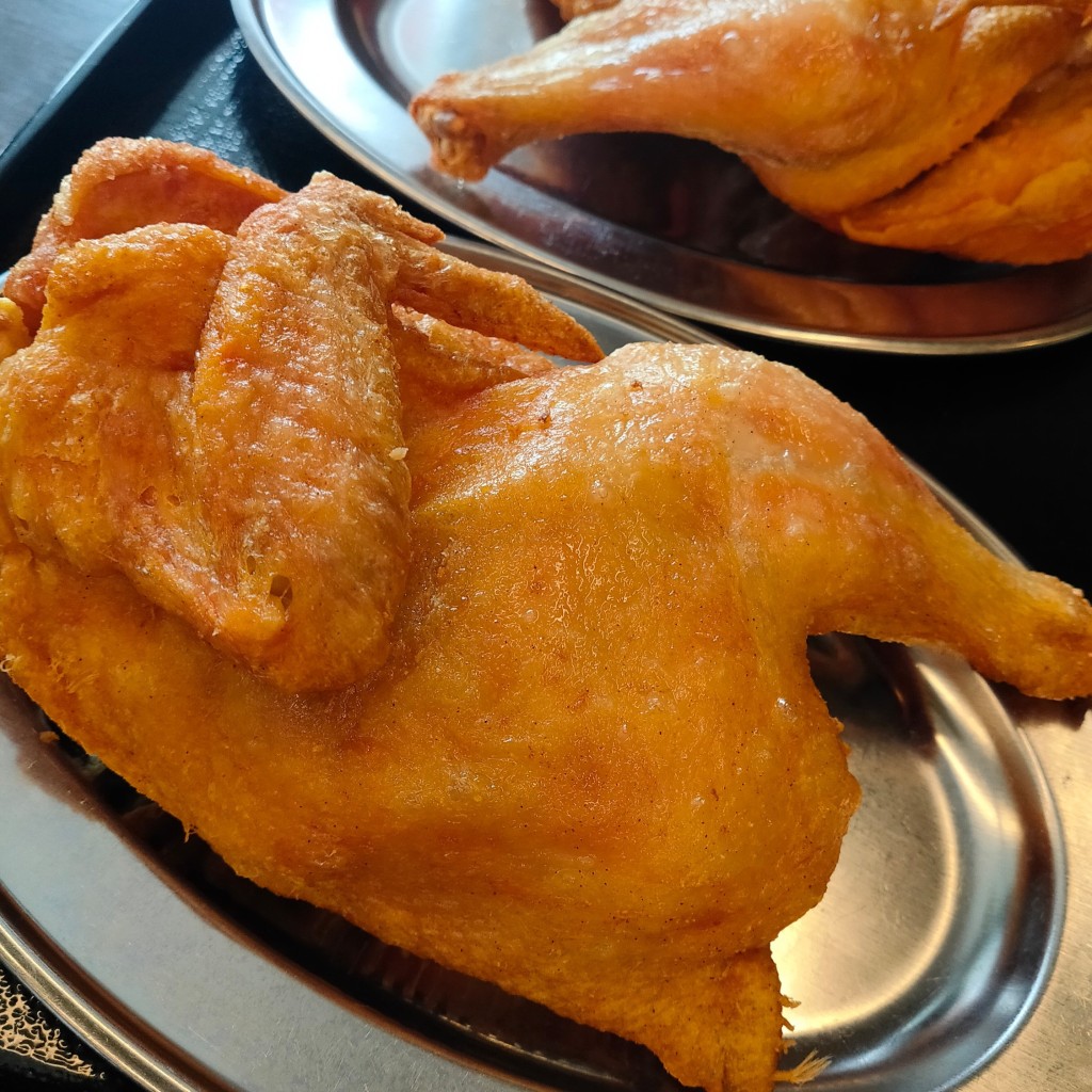 ユーザーが投稿した若鶏半身揚げの写真 - 実際訪問したユーザーが直接撮影して投稿した黒川町定食屋なると屋余市黒川店の写真