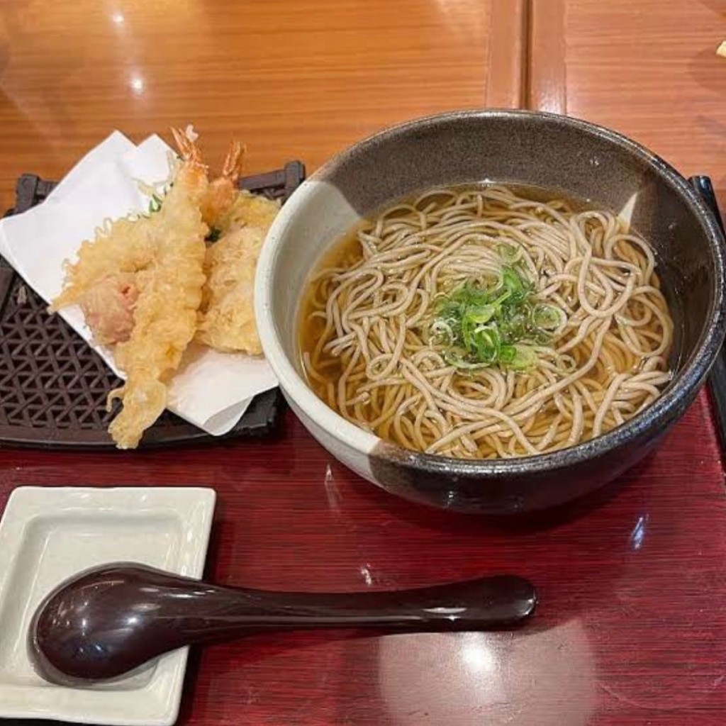 ユーザーが投稿した天ぷらそばの写真 - 実際訪問したユーザーが直接撮影して投稿した光町そば家族亭 リノアス八尾店の写真