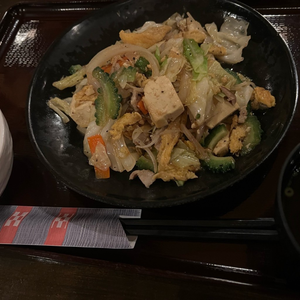 ユーザーが投稿したミックスチャンプルの写真 - 実際訪問したユーザーが直接撮影して投稿した竹富郷土料理お食事処 かにふの写真