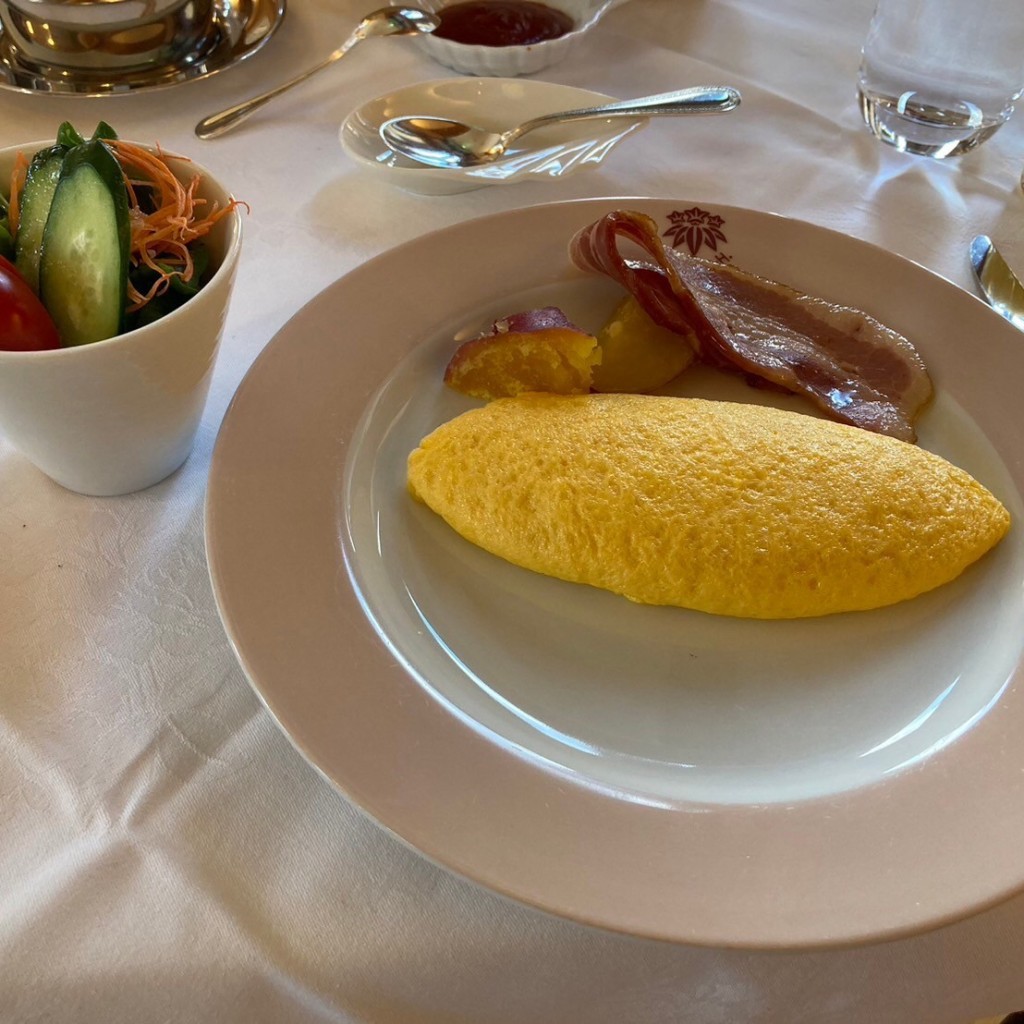 ユーザーが投稿した朝食の写真 - 実際訪問したユーザーが直接撮影して投稿した中宮祠フレンチ中禅寺金谷ホテル ダイニングルーム「みずなら」(MIZUNARA)の写真