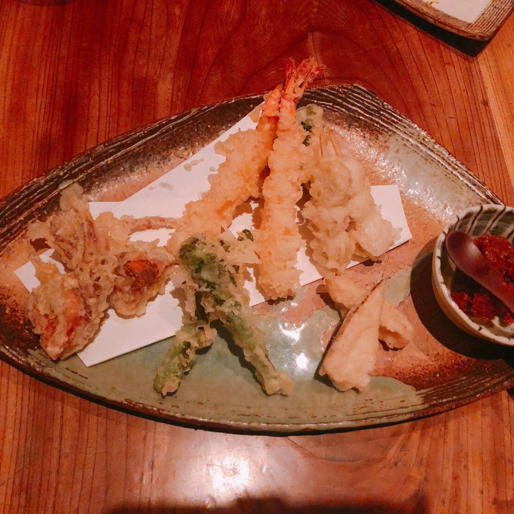ユーザーが投稿した海鮮と旬菜の天ぷらの写真 - 実際訪問したユーザーが直接撮影して投稿した恵比寿うどんうどん山長の写真