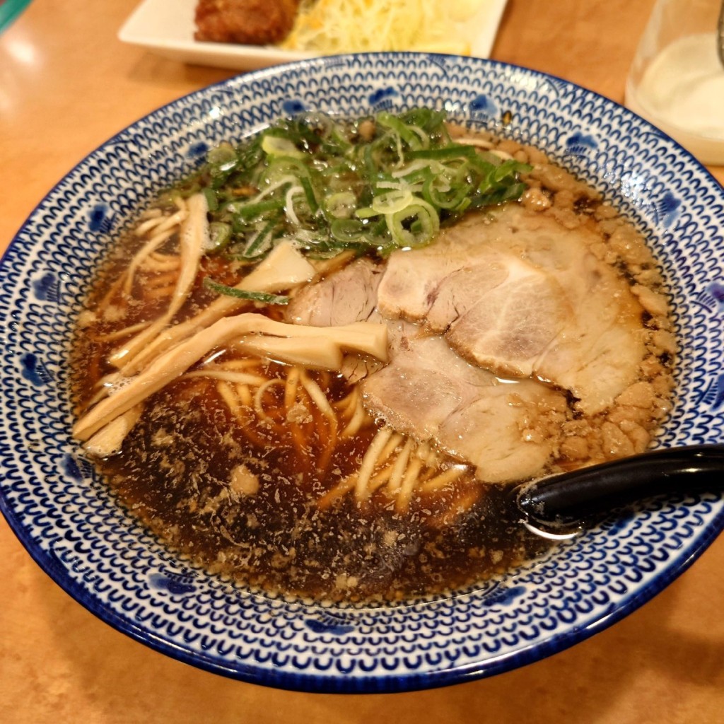 ぽぺぷぴぱさんが投稿した三吉町ラーメン専門店のお店極とんラーメン 福山三吉店/ゴクトンラーメンミヨシテンの写真