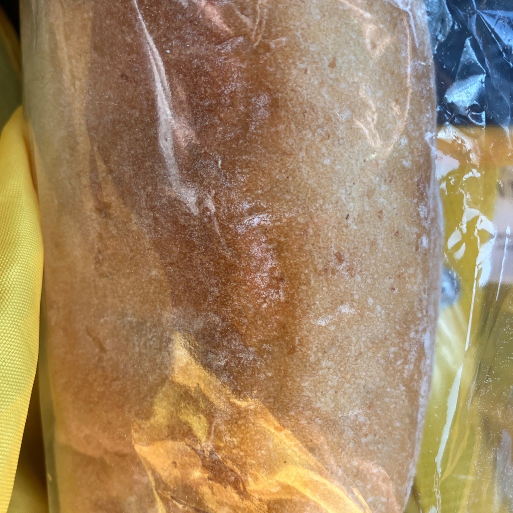 ユーザーが投稿した全粒粉バタの写真 - 実際訪問したユーザーが直接撮影して投稿した小月本町ベーカリー小月パン工房の写真