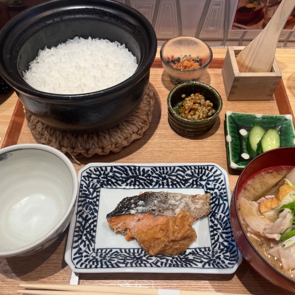 ユーザーが投稿した魚 土鍋ごはん御膳の写真 - 実際訪問したユーザーが直接撮影して投稿した道玄坂定食屋AKOMEYA食堂 東急プラザ渋谷の写真