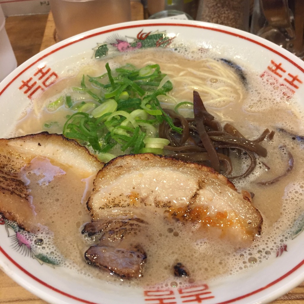 実際訪問したユーザーが直接撮影して投稿した神松寺ラーメン / つけ麺博多 くまちゃんらぁめんの写真