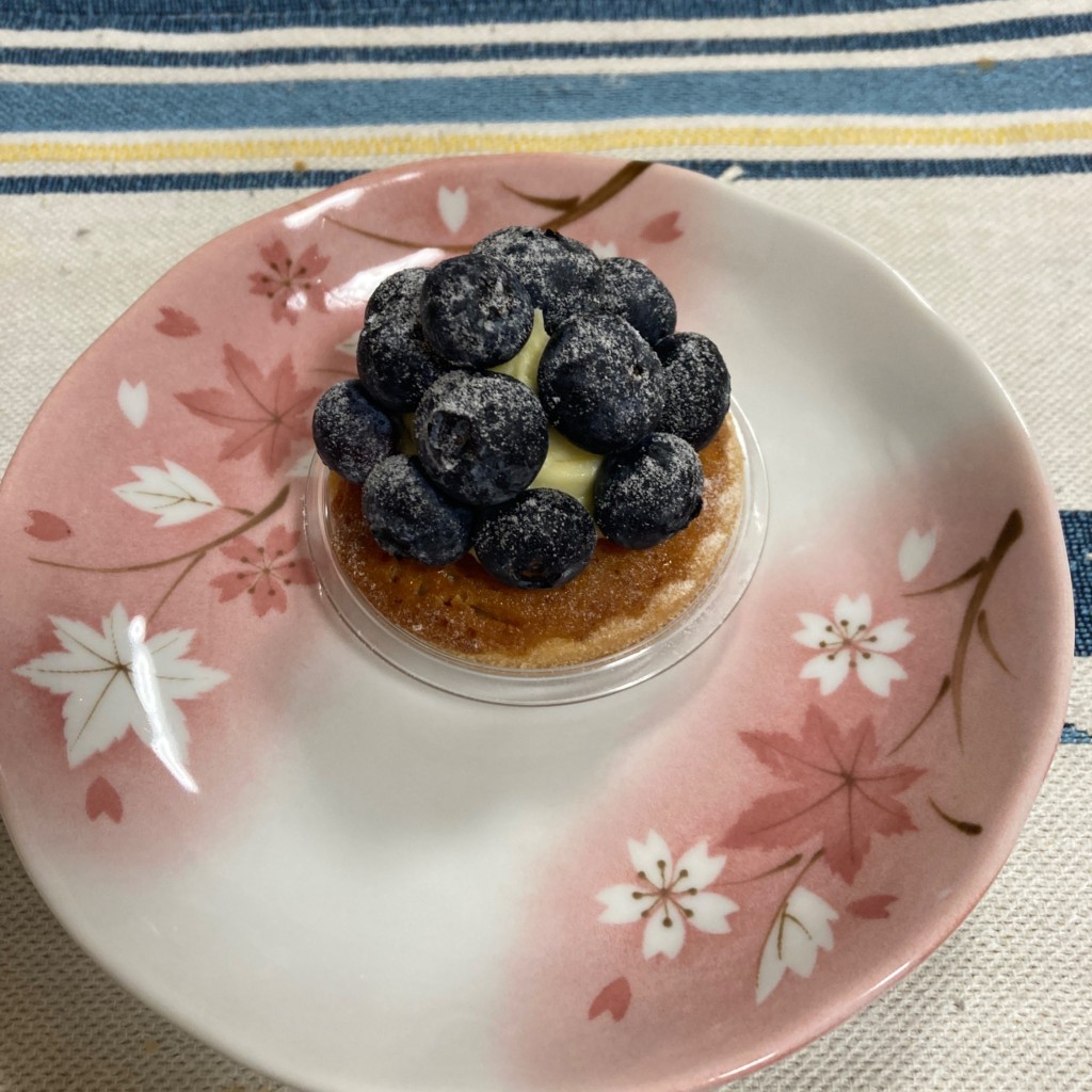ユーザーが投稿したイチゴのショートケーキの写真 - 実際訪問したユーザーが直接撮影して投稿した古波蔵ケーキボンファン 古波蔵店の写真