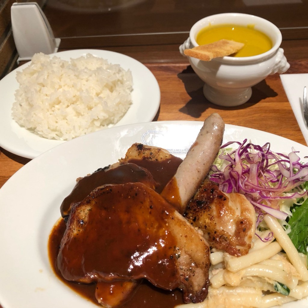 GESOeさんが投稿した芝田その他飲食店のお店UMEDA FOOD HALL/ウメダ フード ホールの写真