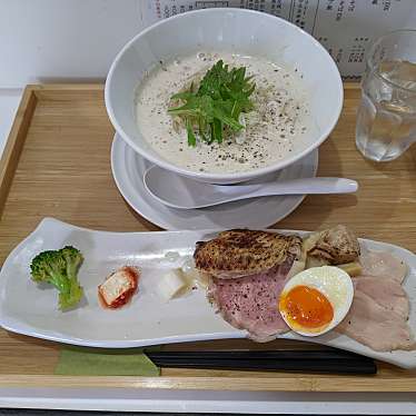 実際訪問したユーザーが直接撮影して投稿した内本町ラーメン専門店麺Lab 美味身の写真