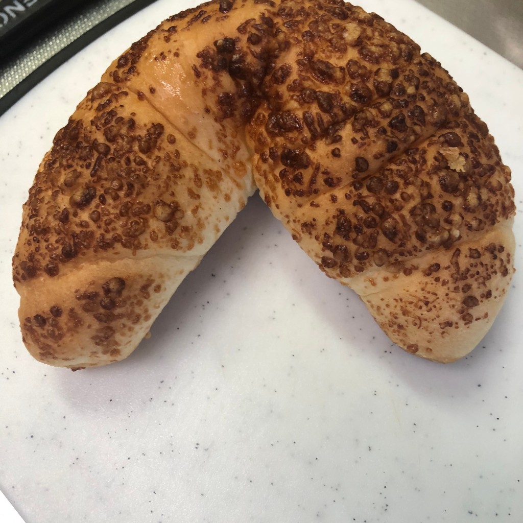 ユーザーが投稿した02食事パンの写真 - 実際訪問したユーザーが直接撮影して投稿した曲金ベーカリーブレッドバスケット 静岡店の写真