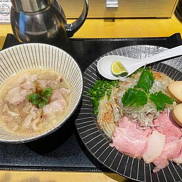 実際訪問したユーザーが直接撮影して投稿した菱屋町ラーメン専門店slurpの写真