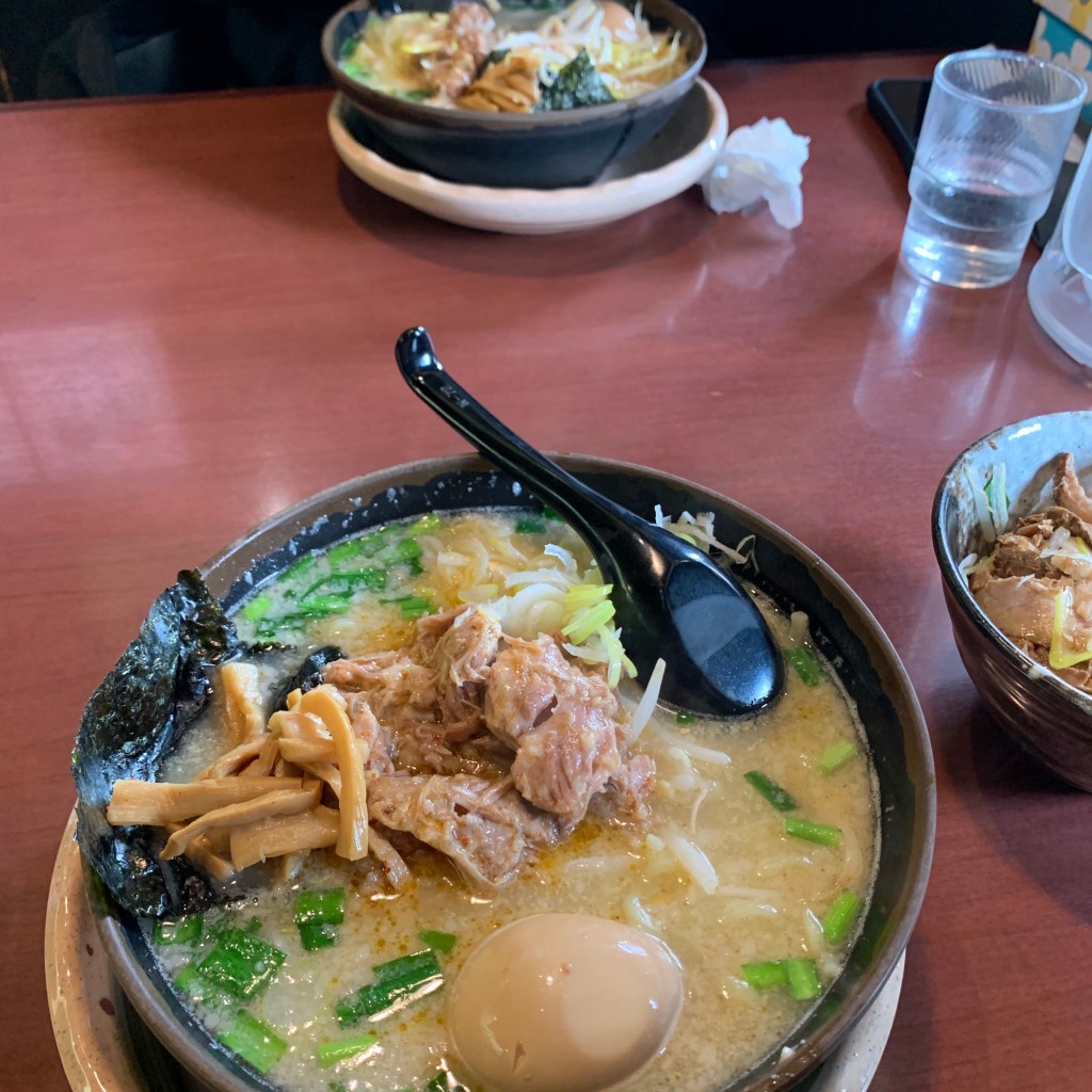 ユーザーが投稿した味噌ホルモン麺の写真 - 実際訪問したユーザーが直接撮影して投稿した小淀川ラーメン / つけ麺つるおか家 本店の写真