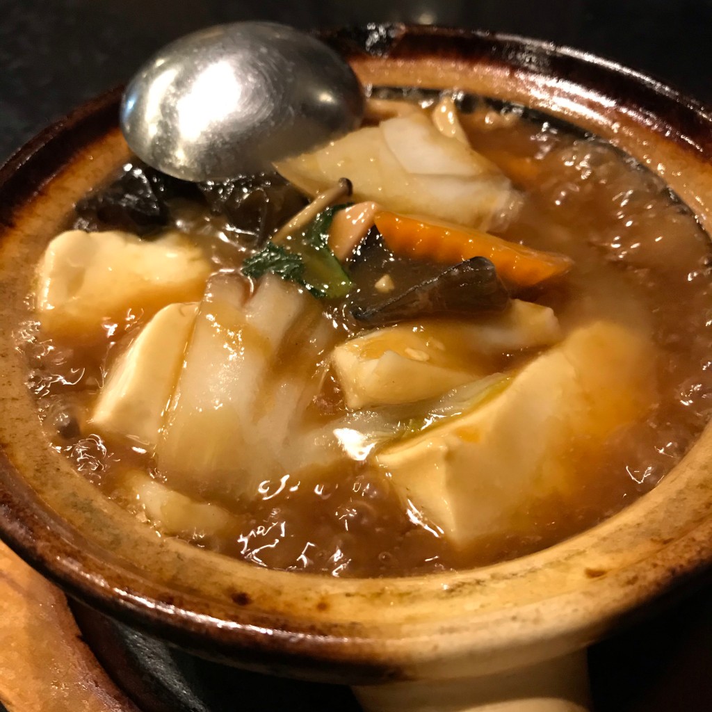 ユーザーが投稿した五目野菜と豆腐の煮込みの写真 - 実際訪問したユーザーが直接撮影して投稿した桔梗町中華料理チャイナダイニング鳳凰の写真
