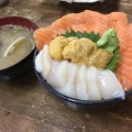 三色丼 - 実際訪問したユーザーが直接撮影して投稿した稲穂丼もの味処たけだの写真のメニュー情報