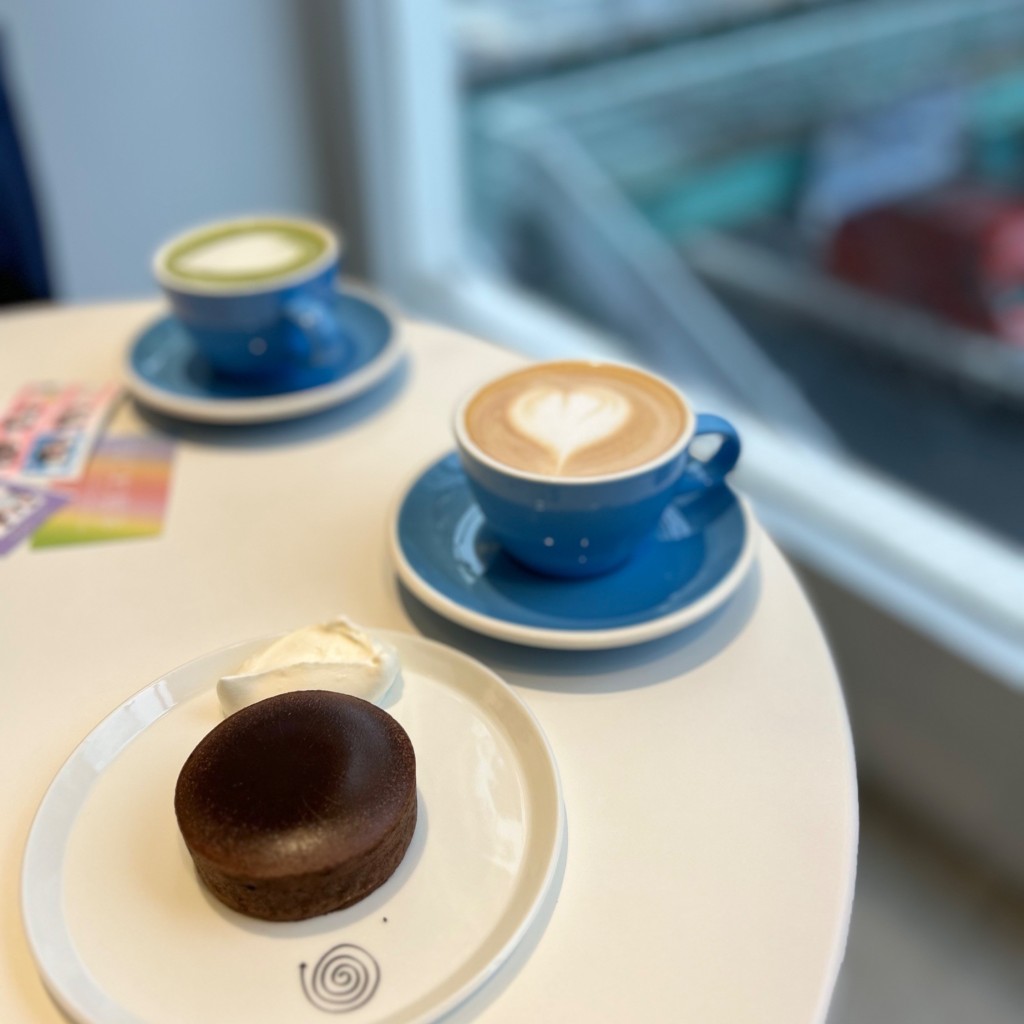 ユーザーが投稿したMerci! CafeLatteの写真 - 実際訪問したユーザーが直接撮影して投稿した神宮前カフェagnes b. cafe 渋谷店の写真