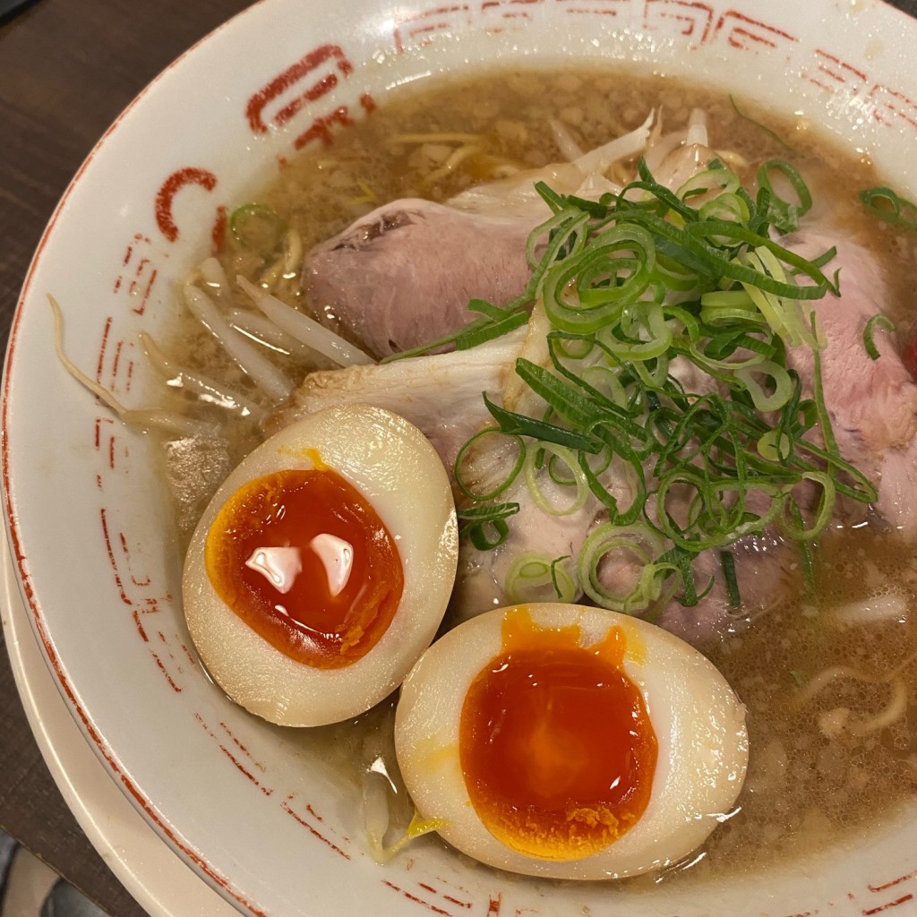 ユーザーが投稿した煮玉子ラーメンの写真 - 実際訪問したユーザーが直接撮影して投稿した野口町坂井ラーメン / つけ麺らーめん2国 加古川店の写真