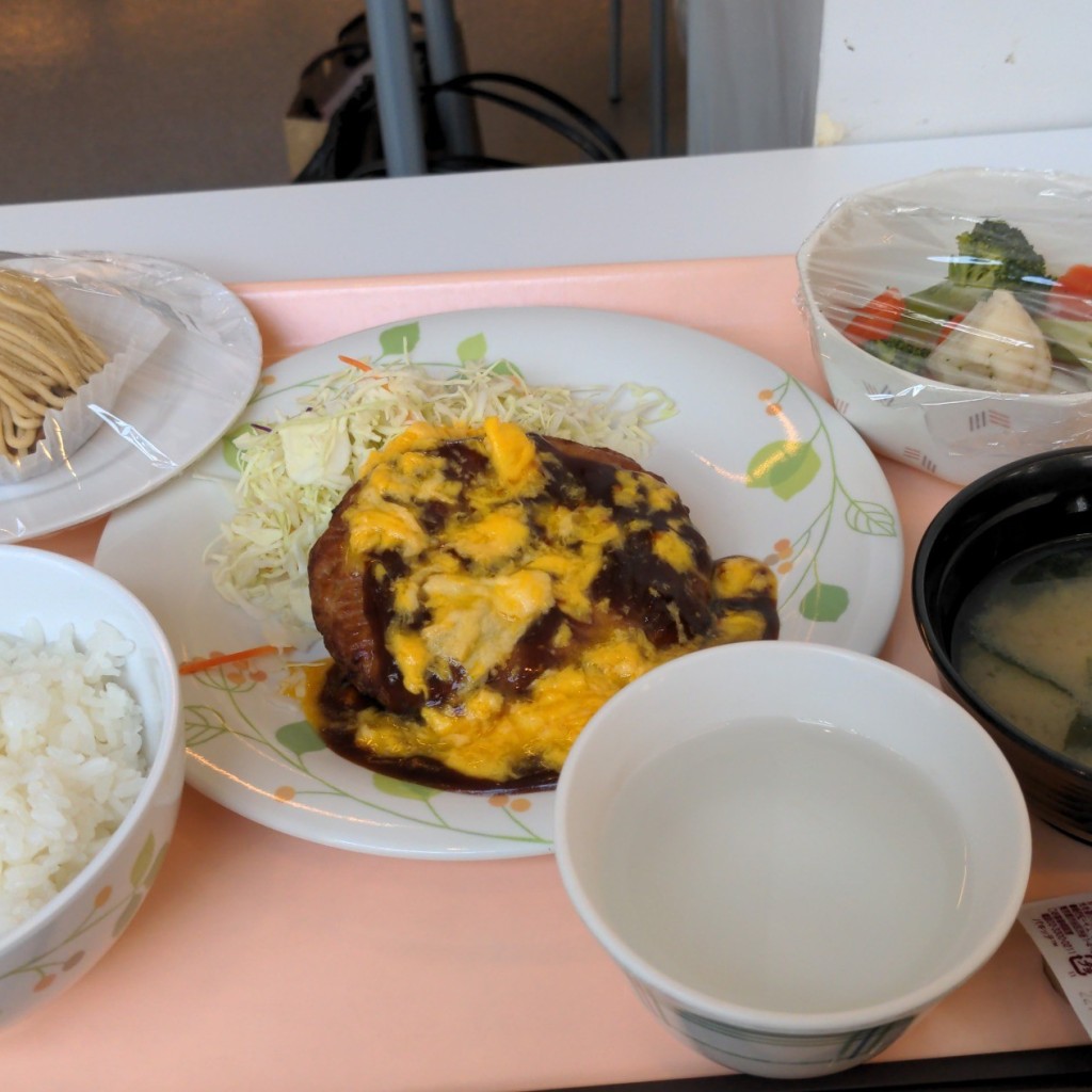 ユーザーが投稿したデミたまハンバーグの写真 - 実際訪問したユーザーが直接撮影して投稿した不老町定食屋名古屋大学生協 南部食堂1階 Mei-diningの写真