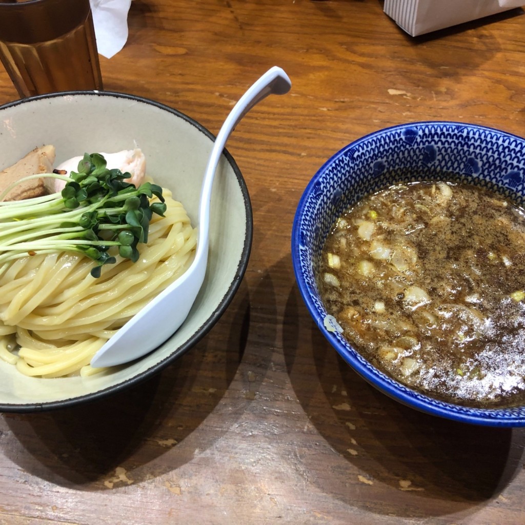 Ris-sanさんが投稿した新宿ラーメン / つけ麺のお店麺や 百日紅/メンヤ サルスベリの写真