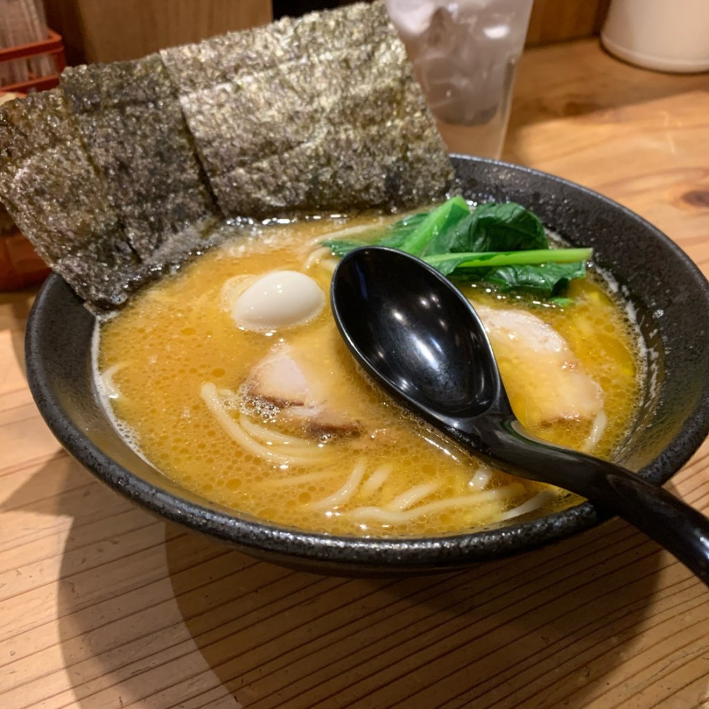 ユーザーが投稿した醤油ラーメンの写真 - 実際訪問したユーザーが直接撮影して投稿した市ケ尾町居酒屋瓦家の写真