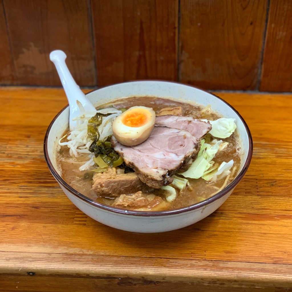 undefinedさんが投稿した栄町ラーメン / つけ麺のお店くまもとらーめん ブッダガヤ/クマモトラーメン ブッダガヤの写真