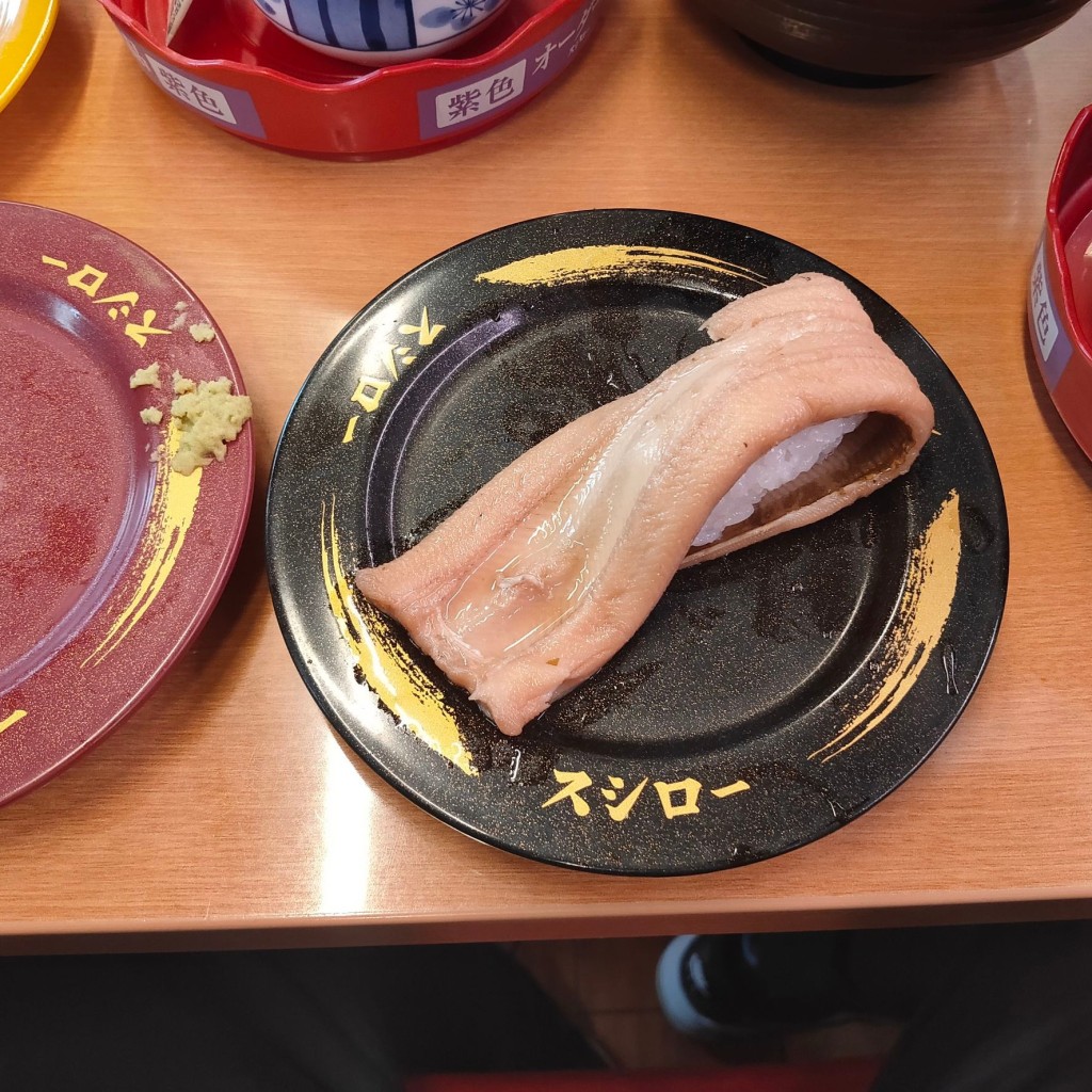 ユーザーが投稿したふわとろ煮穴子一本にぎりの写真 - 実際訪問したユーザーが直接撮影して投稿した小柿回転寿司スシロー栗東小柿店の写真